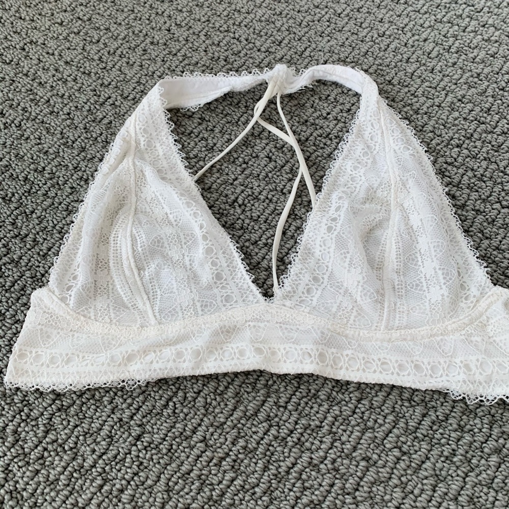 Urban outfitters brallette